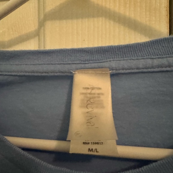 Altar’d State Women’s Blue Graphic Tee - Picture 4 of 6